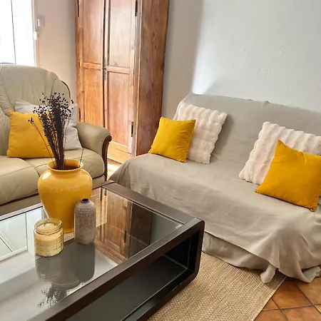 Maison Provencale Avec Jacuzzi Villa